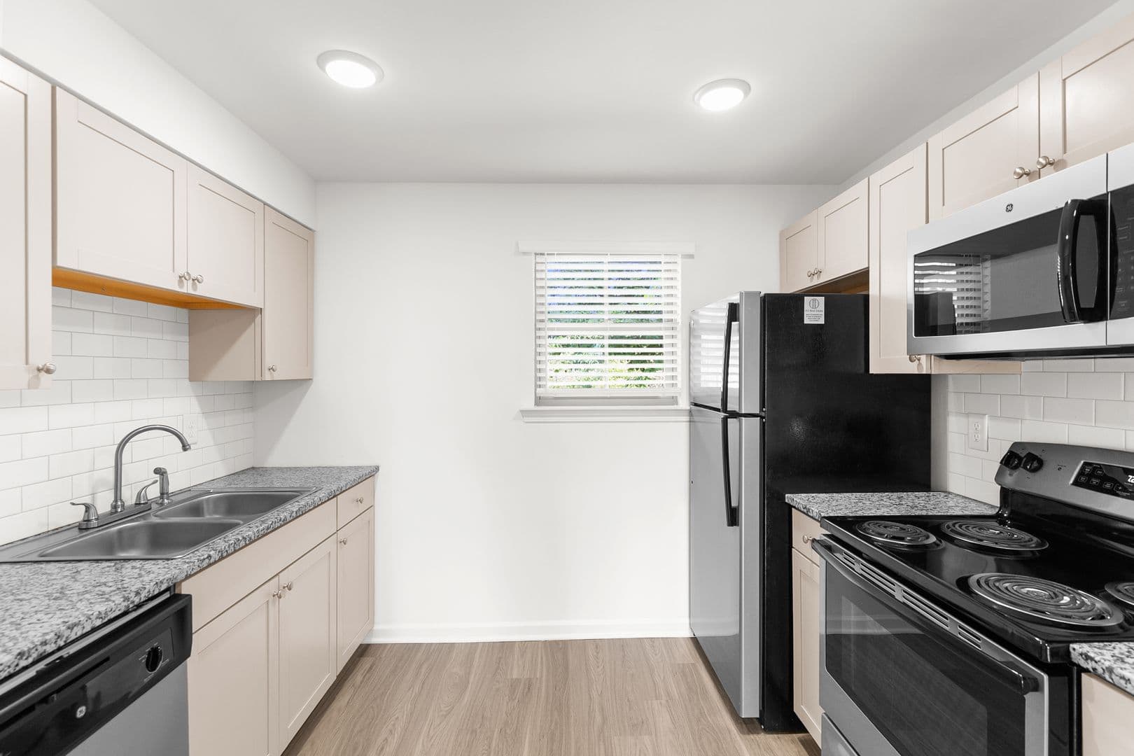 Birmingham Apartment: 4237-4241 5th Ave S