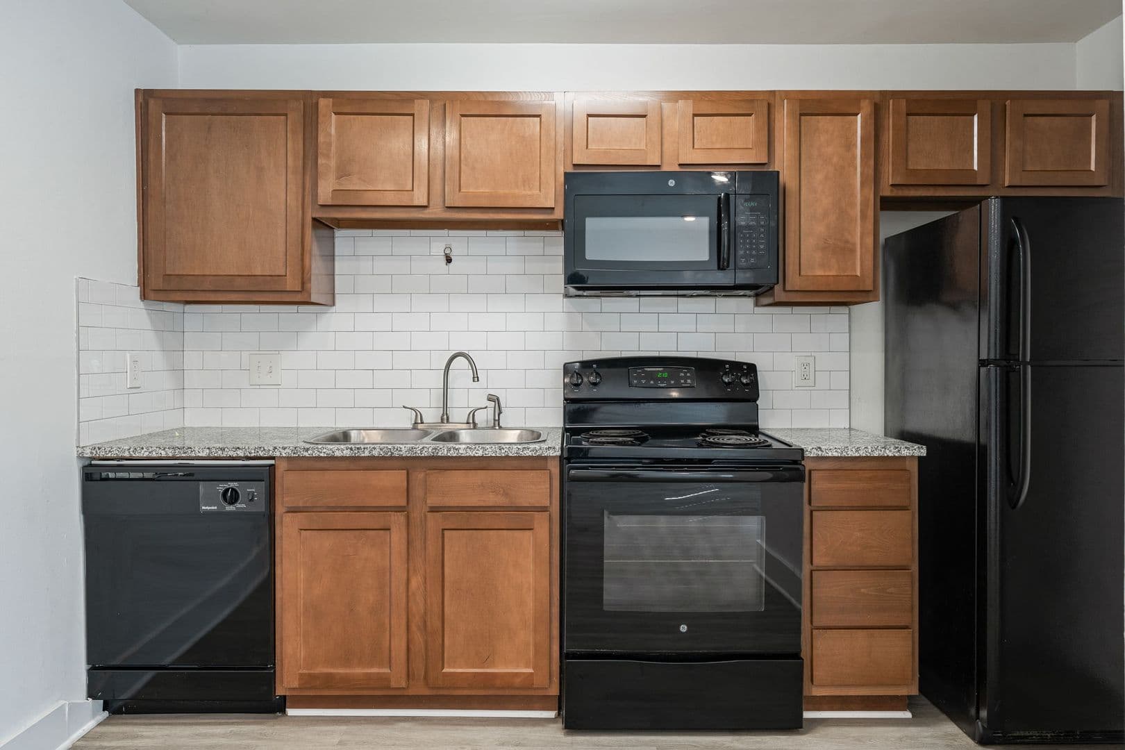 Birmingham Apartment: 1633 13th Ave S
