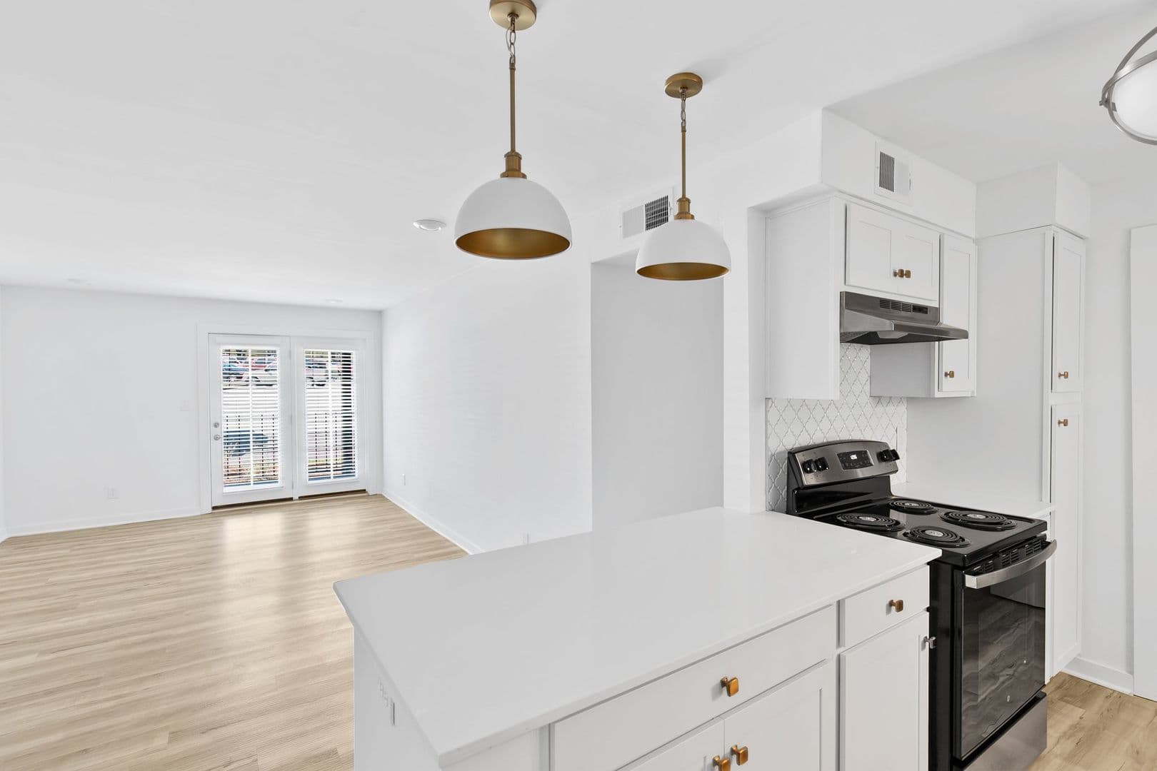 Birmingham Apartment: 3801 Green Valley Drive