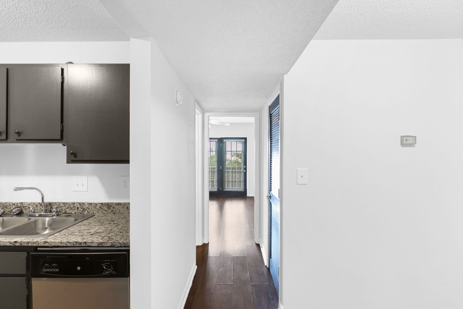 Birmingham Apartment: 1200 18th Ave S