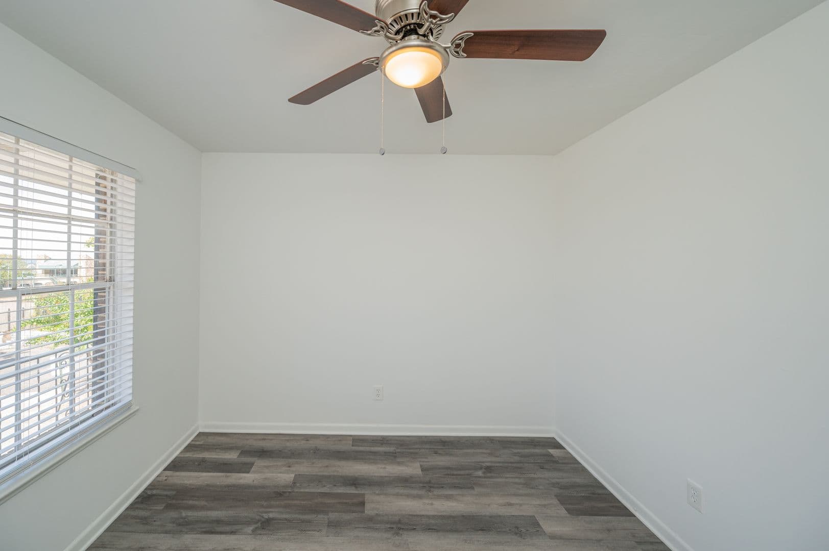 Birmingham Apartment: 3477 Cliff Terrace S