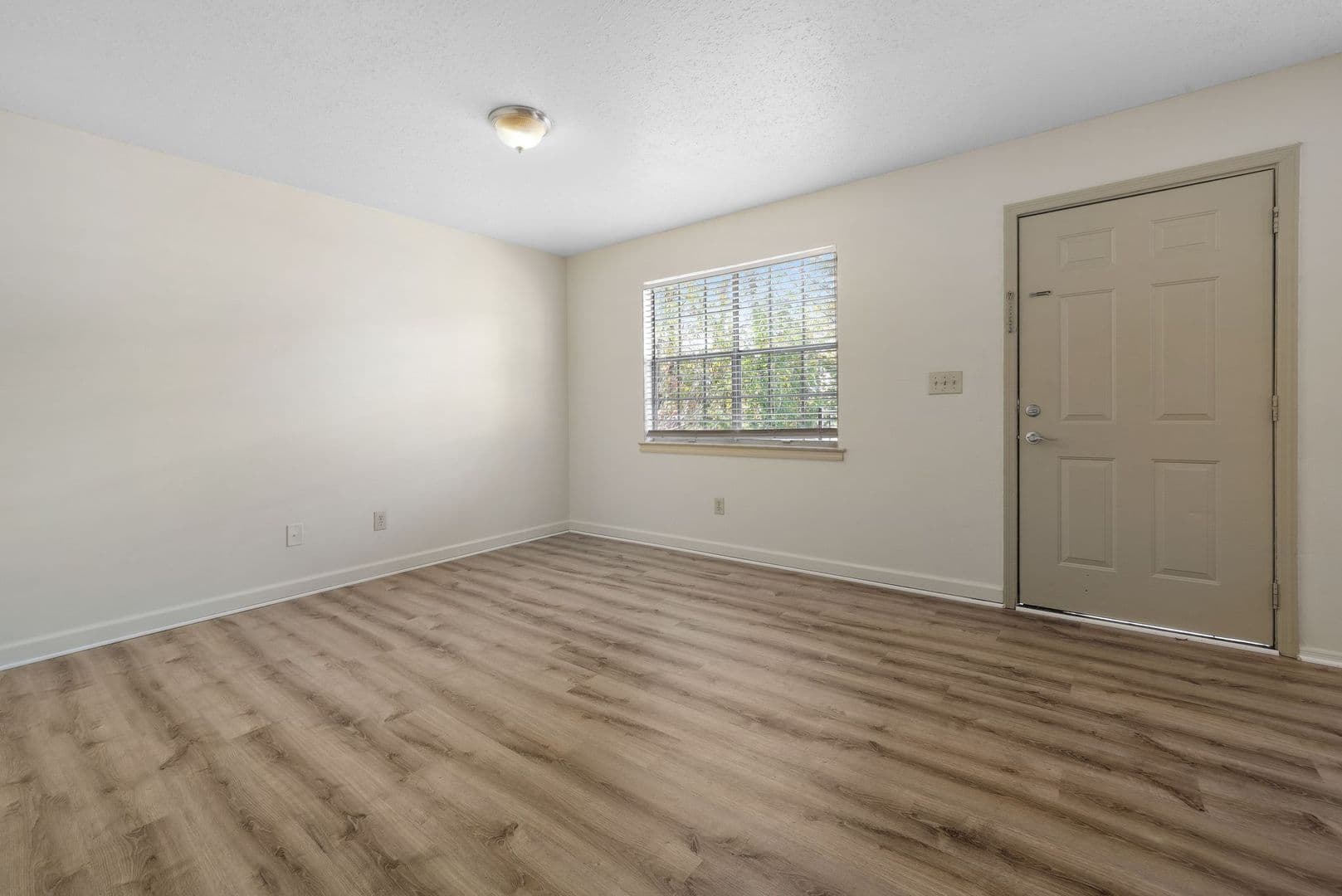 Birmingham Apartment: 1331 14th Ave S