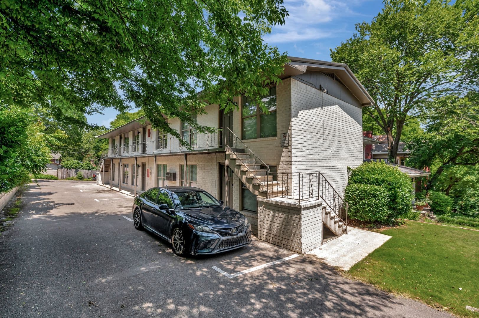 Birmingham Apartment: 1632 13 Street South