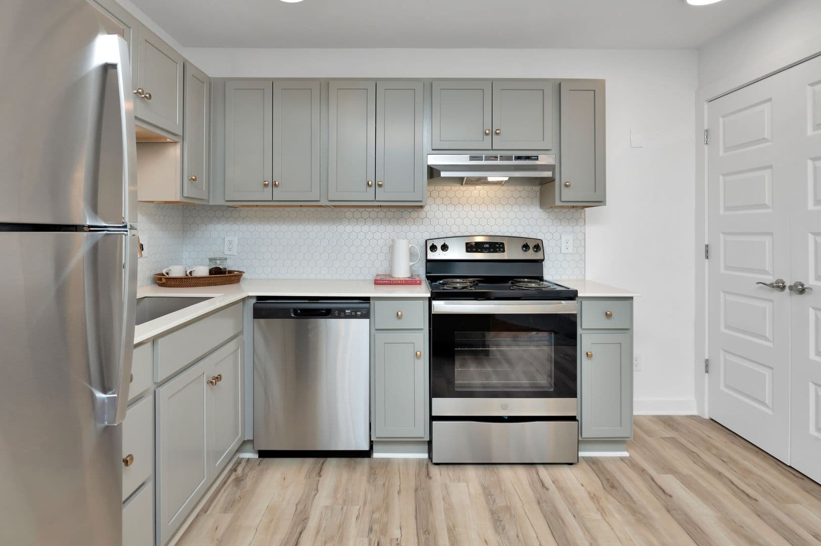 Birmingham Apartment: 1201 33rd St South