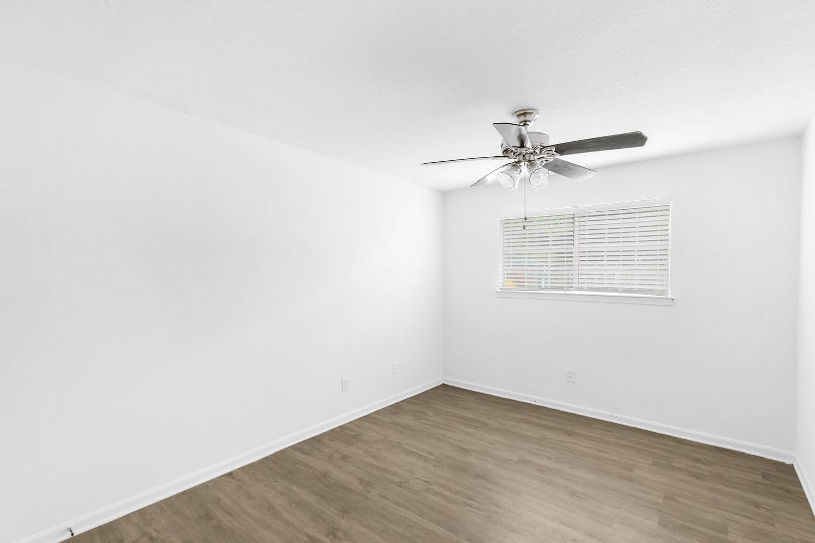 Birmingham Apartment: 1629 14th Ave S