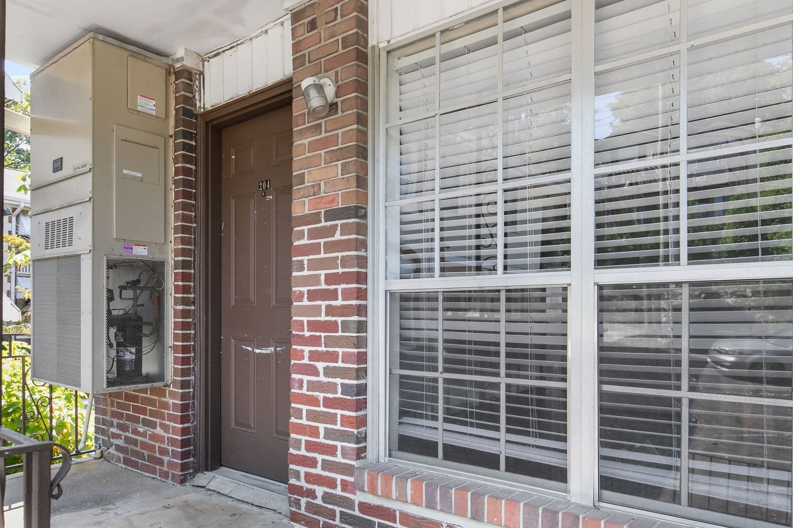 Birmingham Apartment: 1325 34th Street South