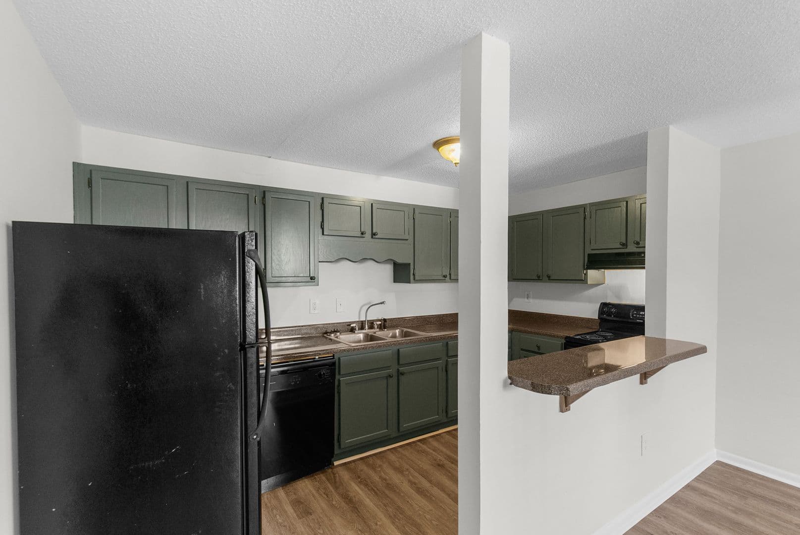 Birmingham Apartment: 1620 11th Place S