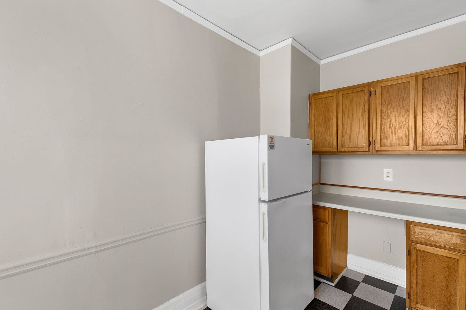 Birmingham Apartment: 2155 11th Court S