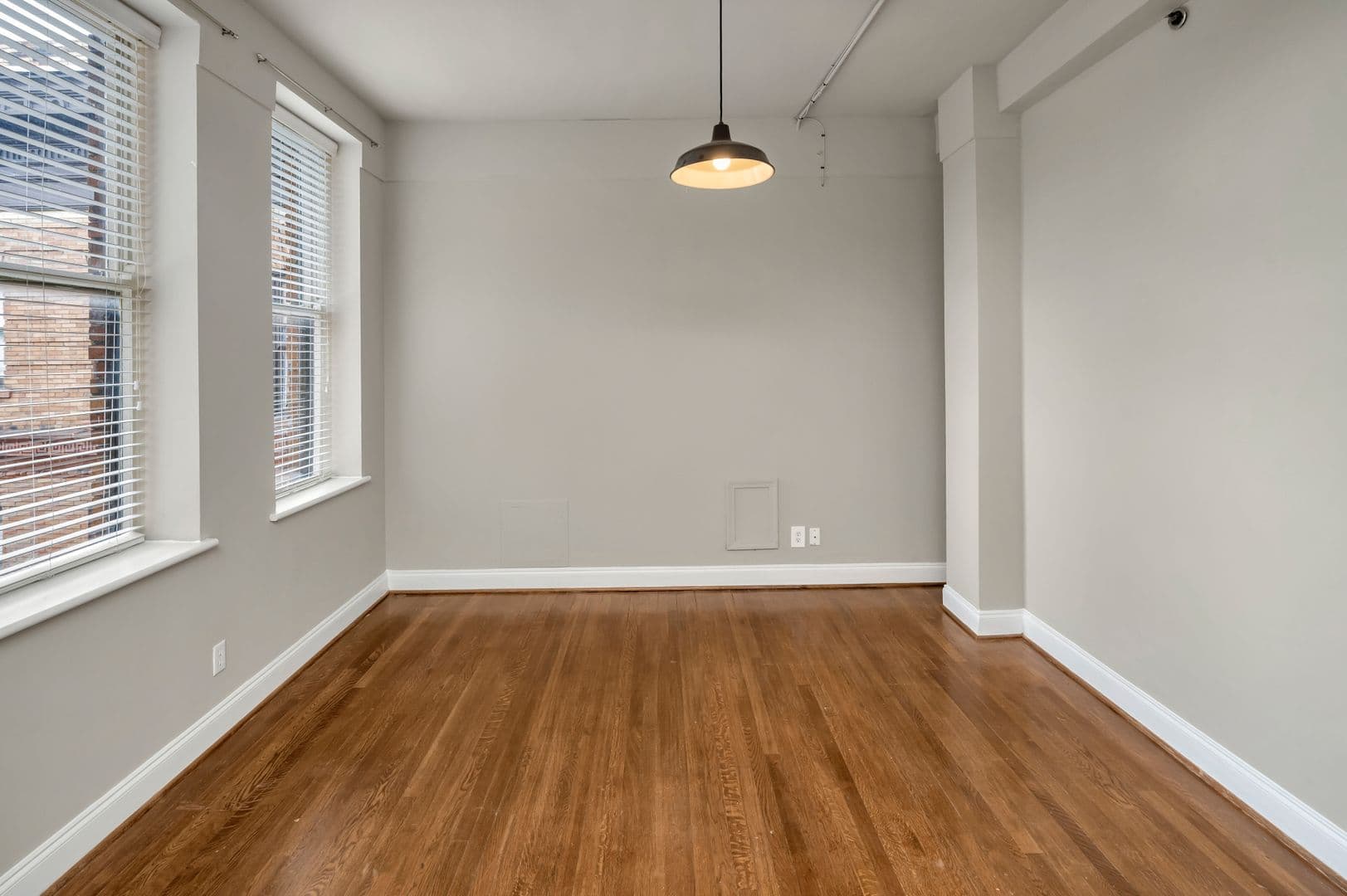 Birmingham Apartment: 1124 20th Street South