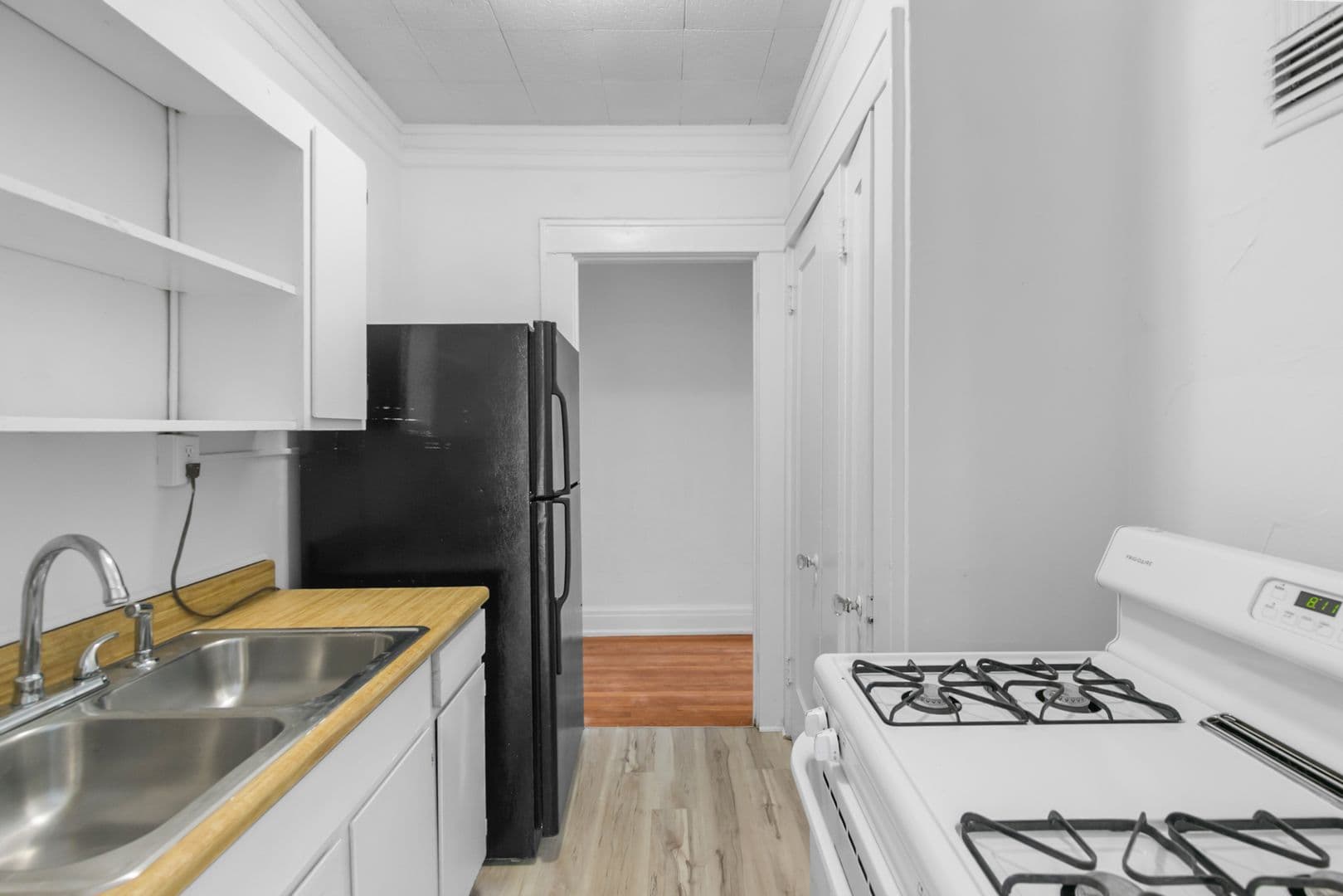 Birmingham Apartment: 3003 13th Ave S