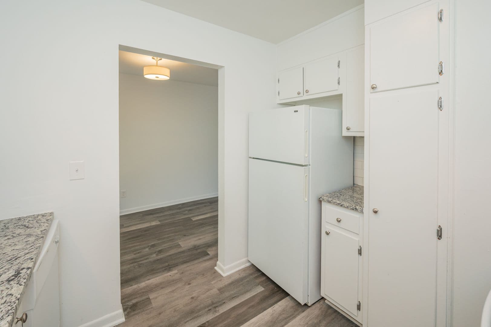 Birmingham Apartment: 3477 Cliff Terrace S