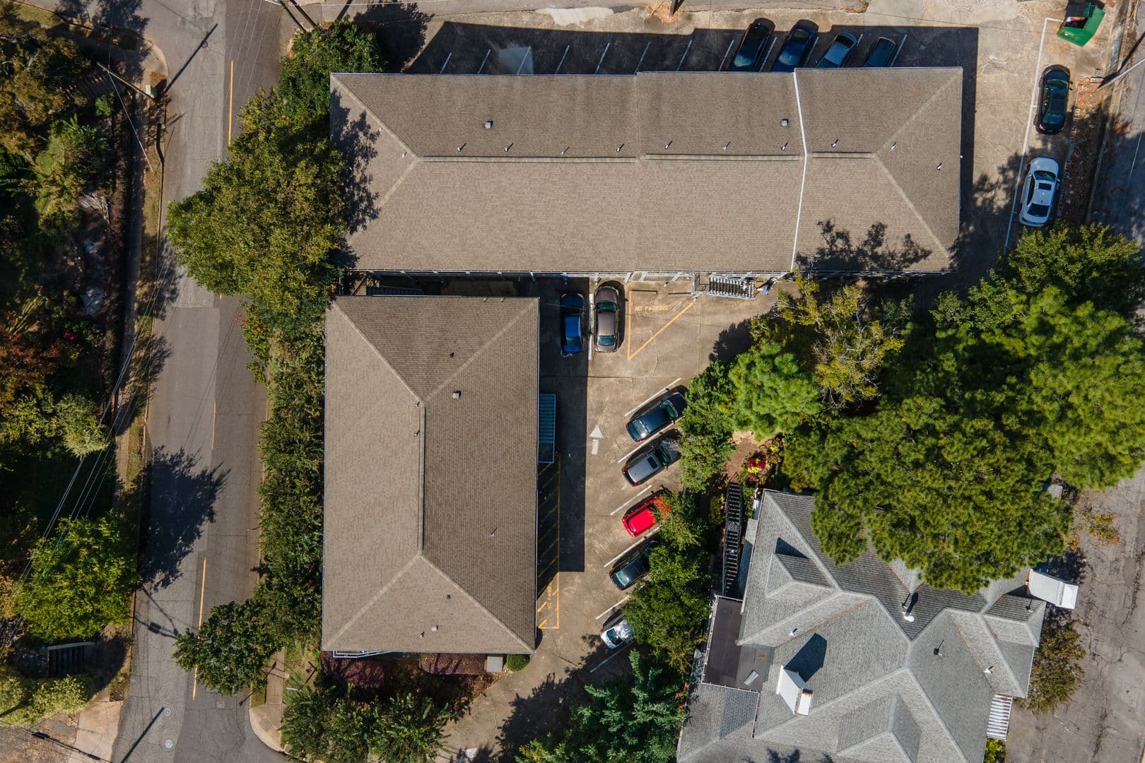 Birmingham Apartment: 3300 Cliff Road S