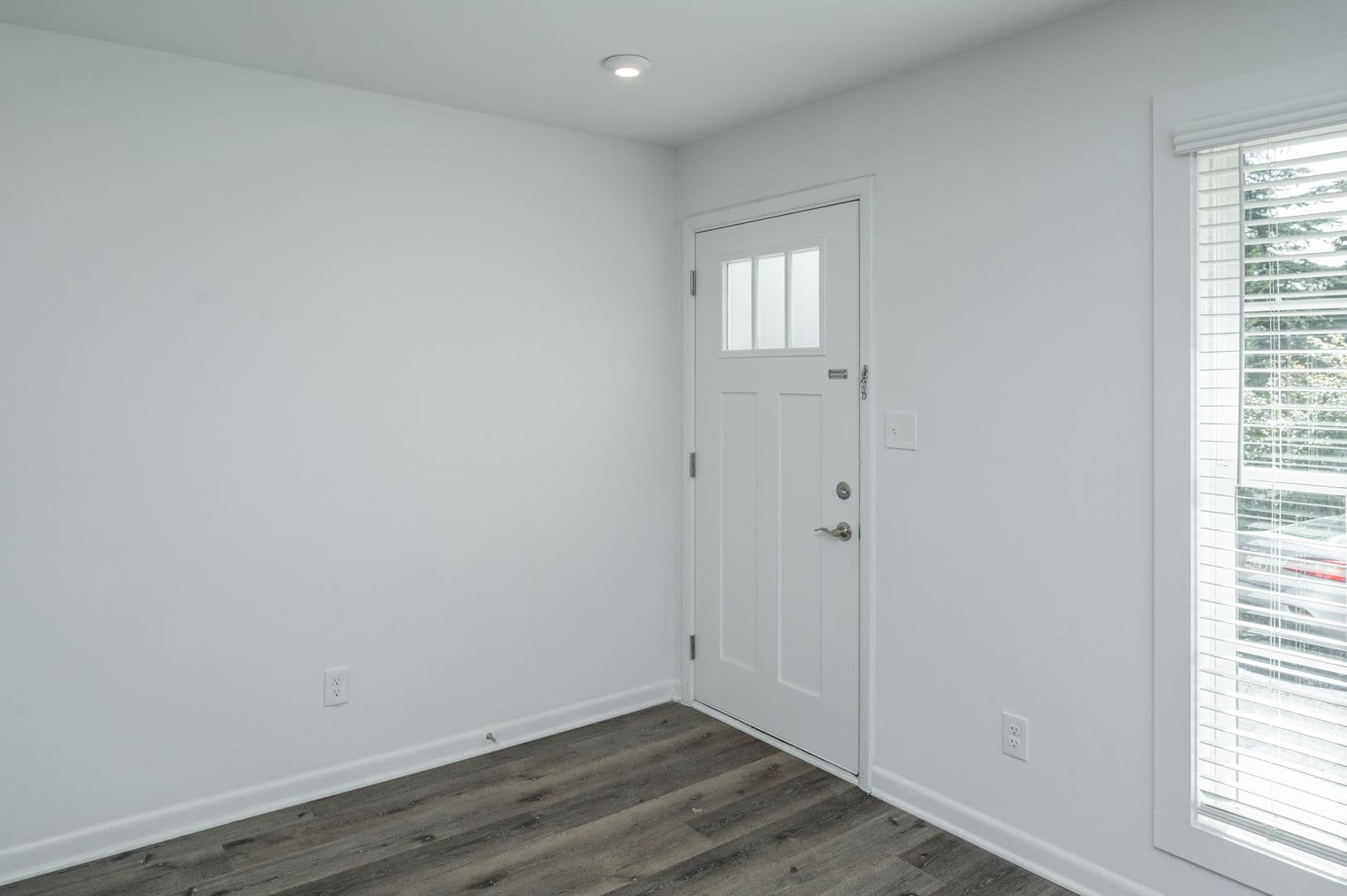 Birmingham Apartment: 3314 Cliff Road S