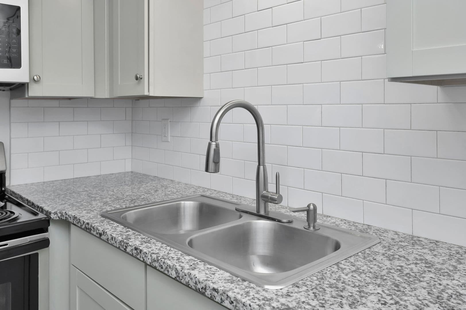 Birmingham Apartment: 1413 11th Pl S