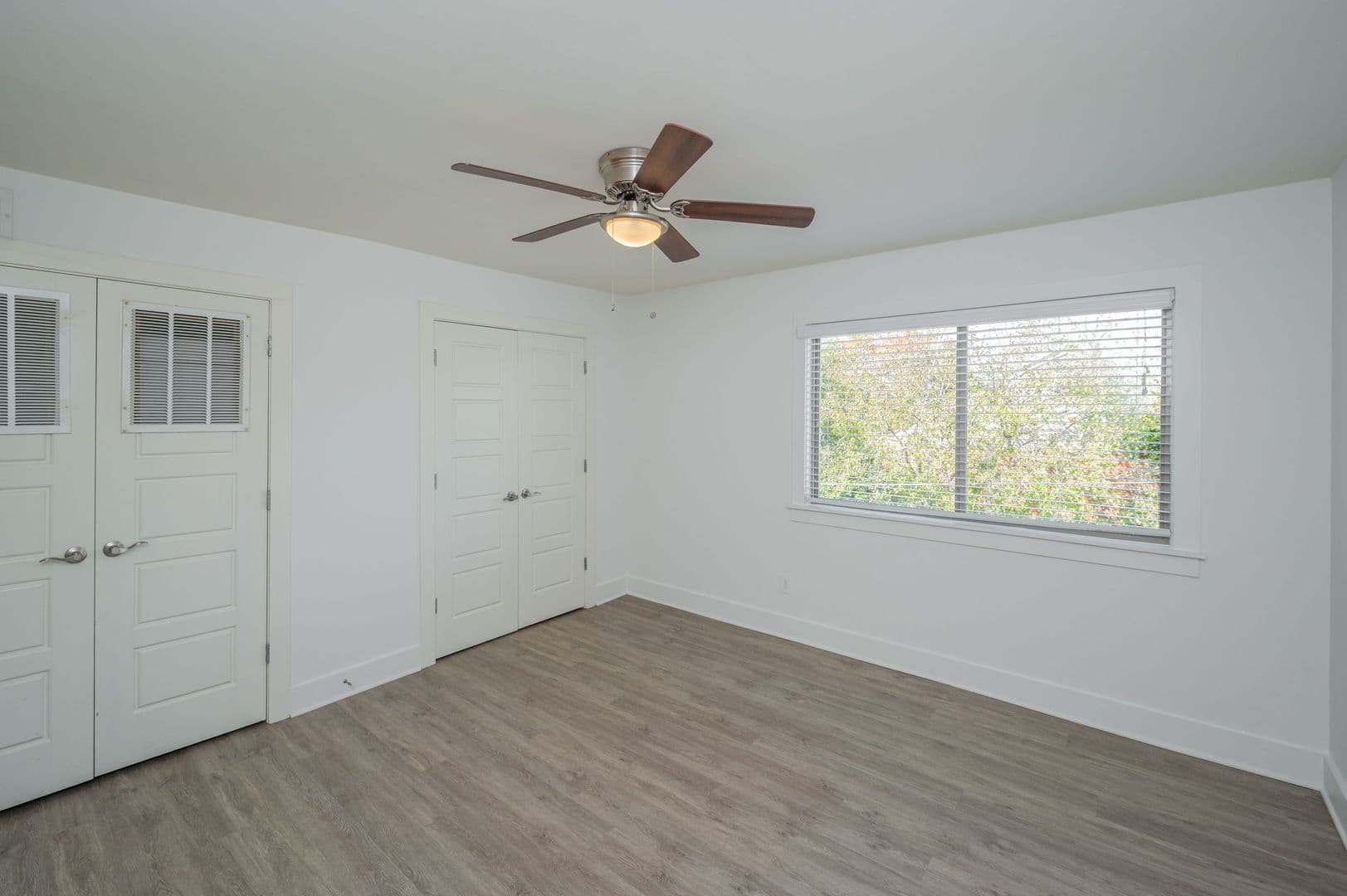 Birmingham Apartment: 3300 Cliff Road S