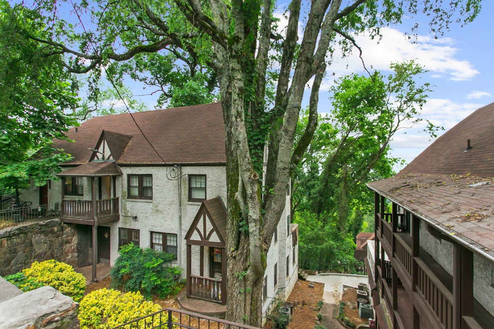 Birmingham Apartment: 1855 16th Ave S