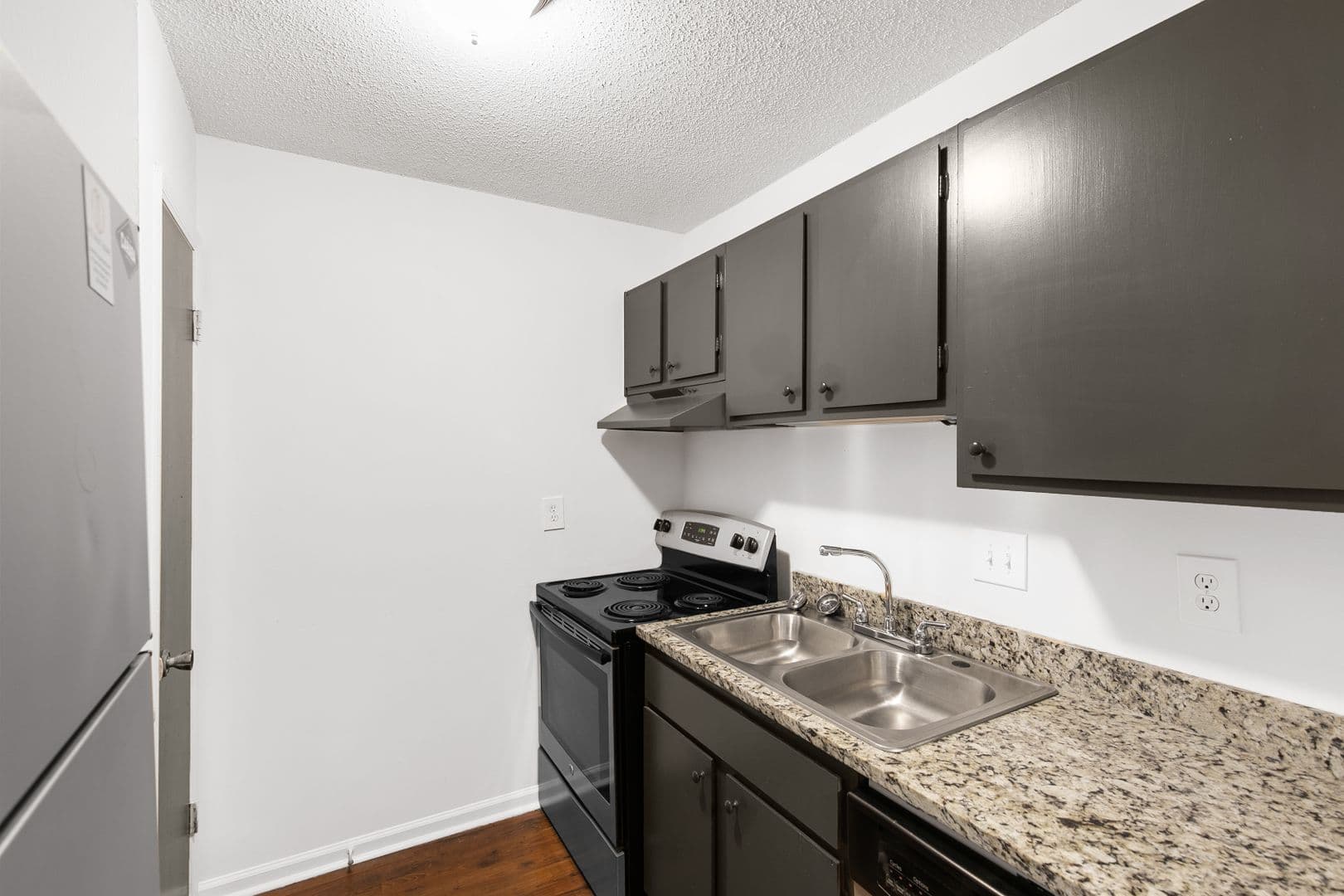 Birmingham Apartment: 1200 18th Ave S