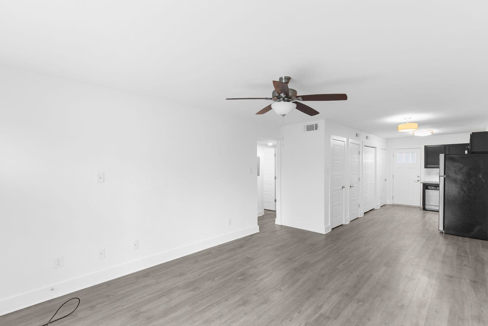 Birmingham Apartment: 3300 Cliff Road S