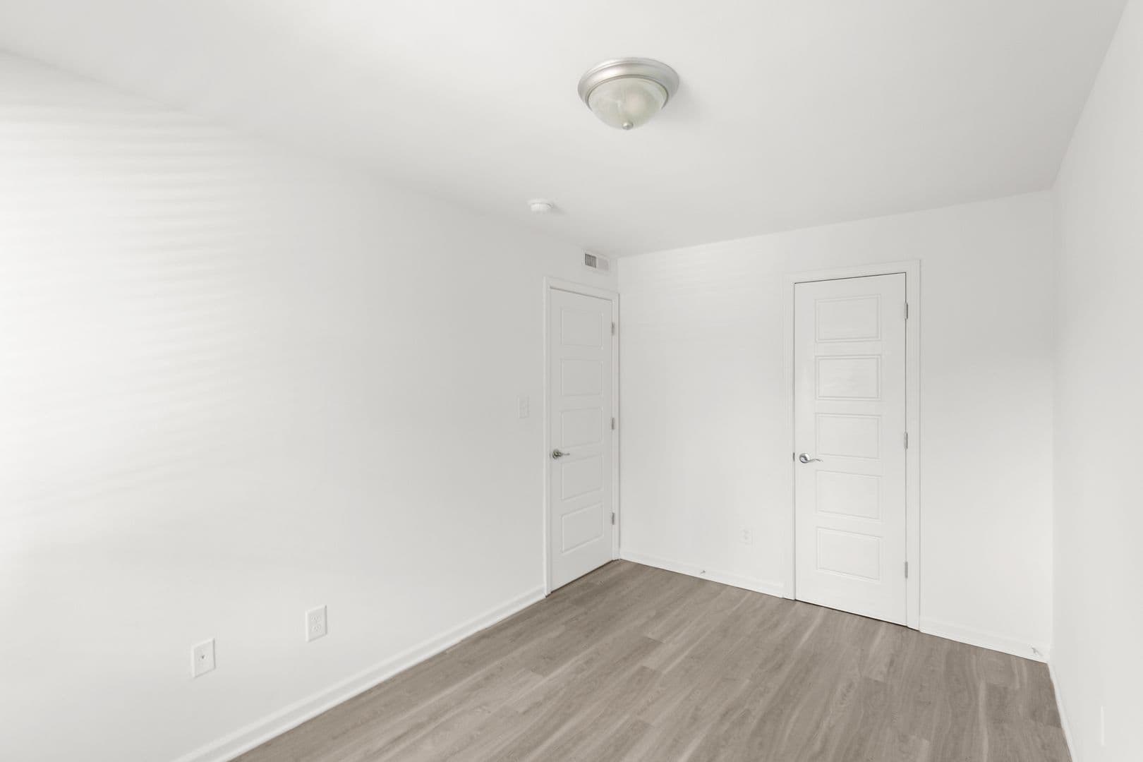 Birmingham Apartment: 4237-4241 5th Ave S