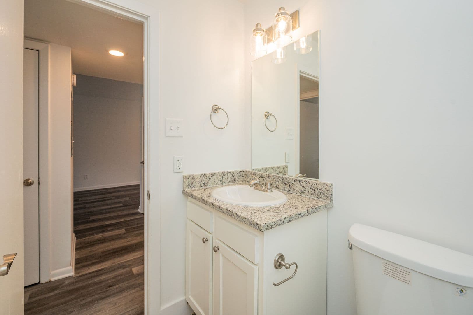 Birmingham Apartment: 3477 Cliff Terrace S