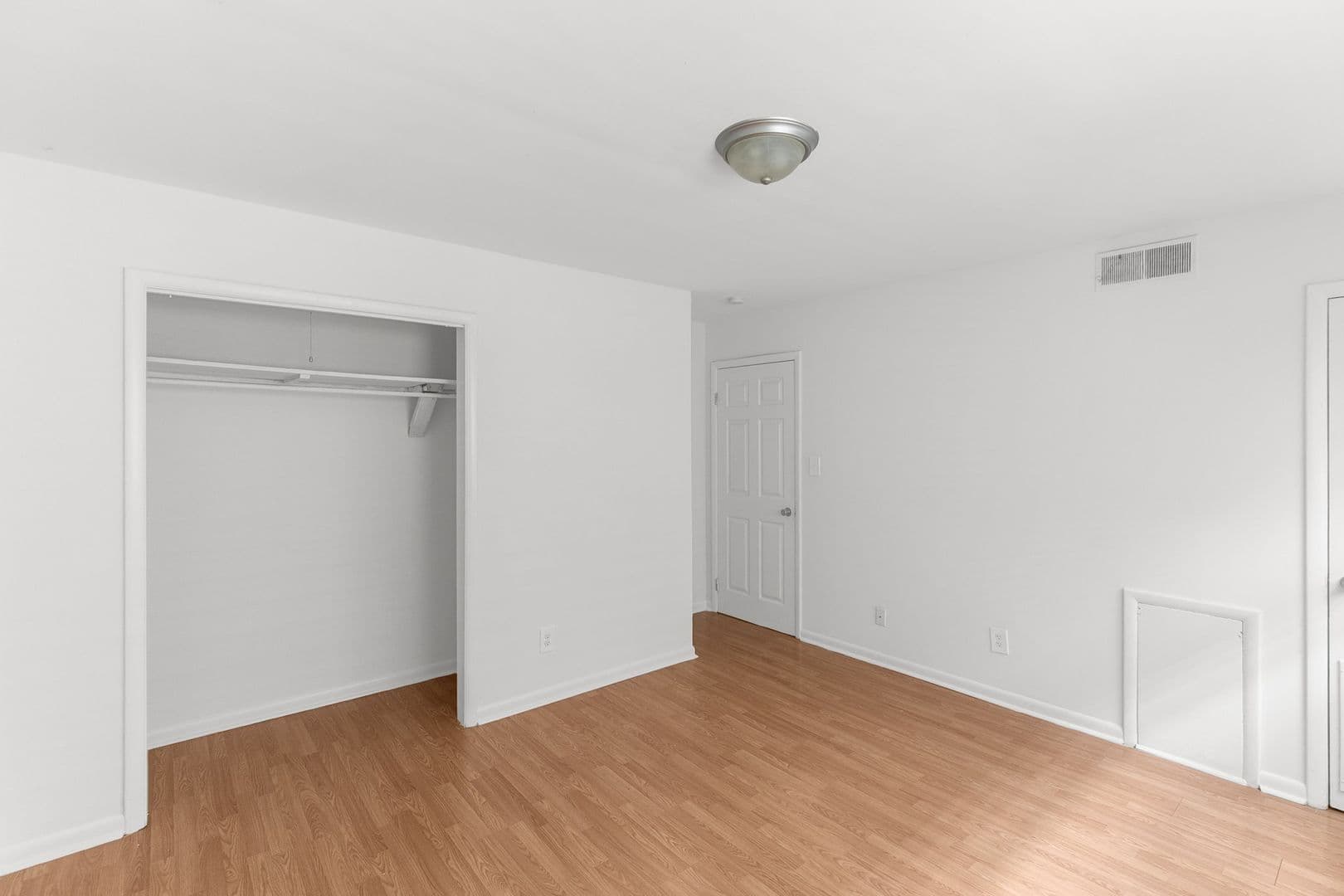Birmingham Apartment: 1613 13th Ave S