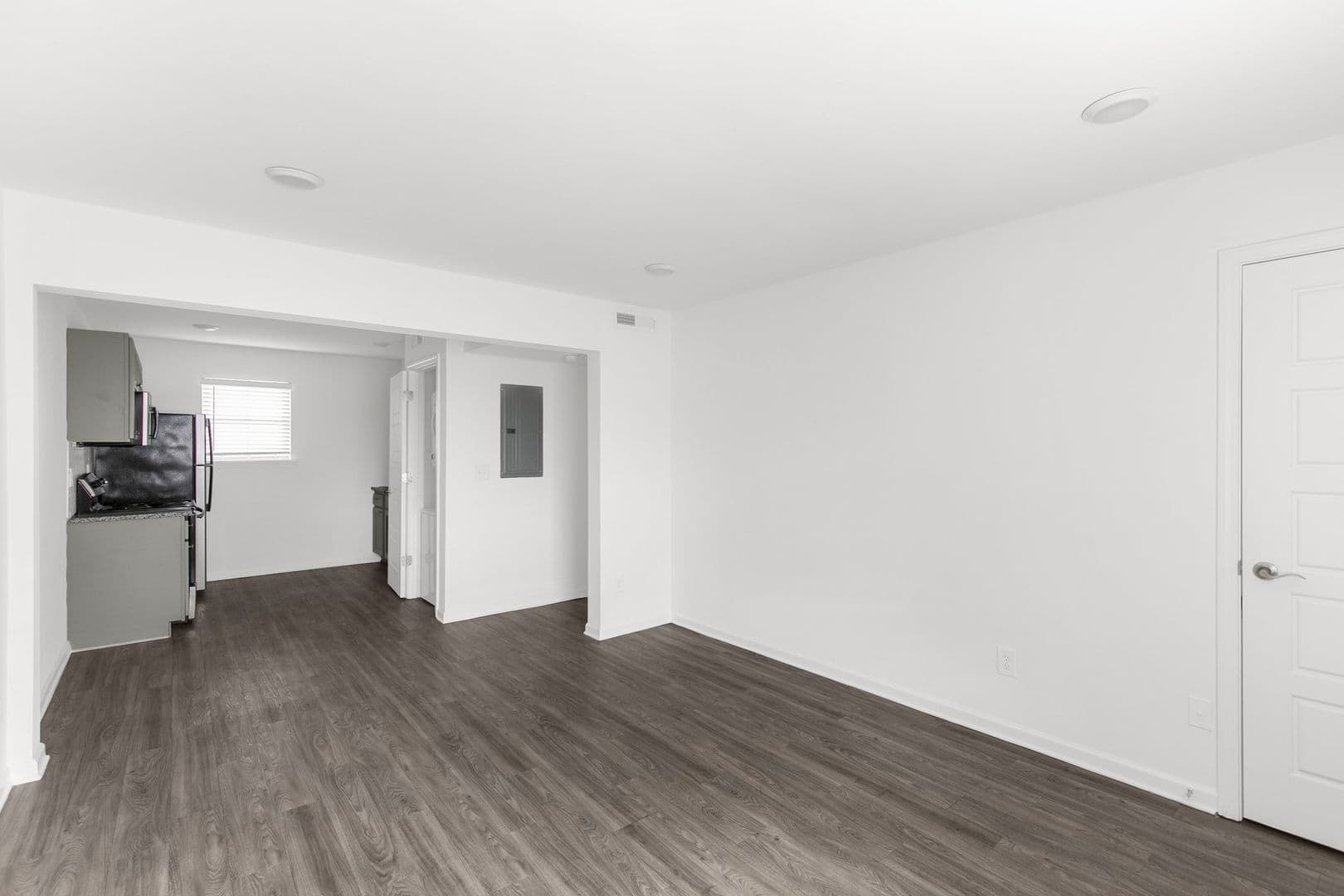 Birmingham Apartment: 4237-4241 5th Ave S