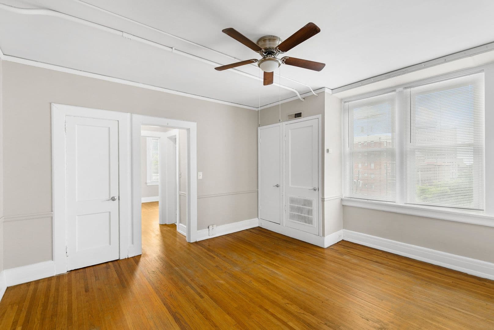 Birmingham Apartment: 2155 11th Court S