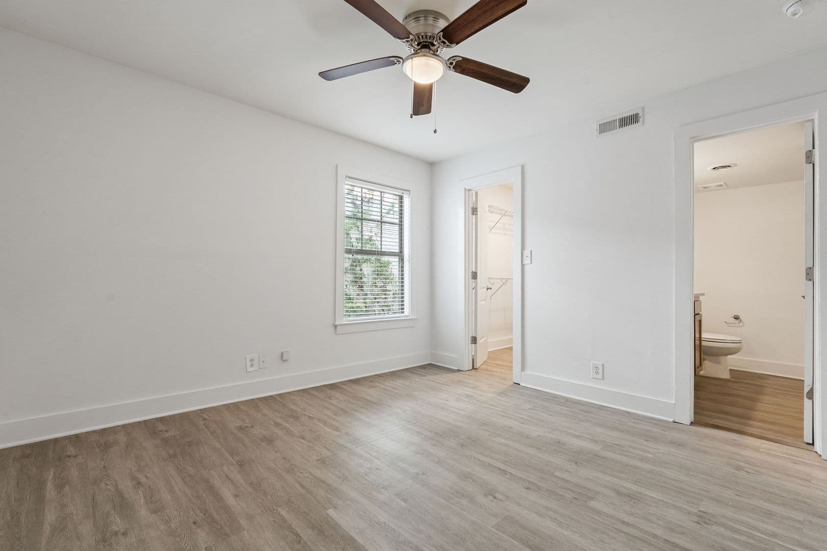 Birmingham Apartment: 1633 13th Ave S