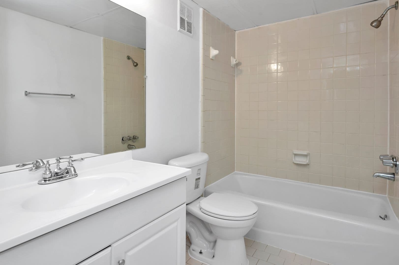 Birmingham Apartment: 1640-1644 12th Street S