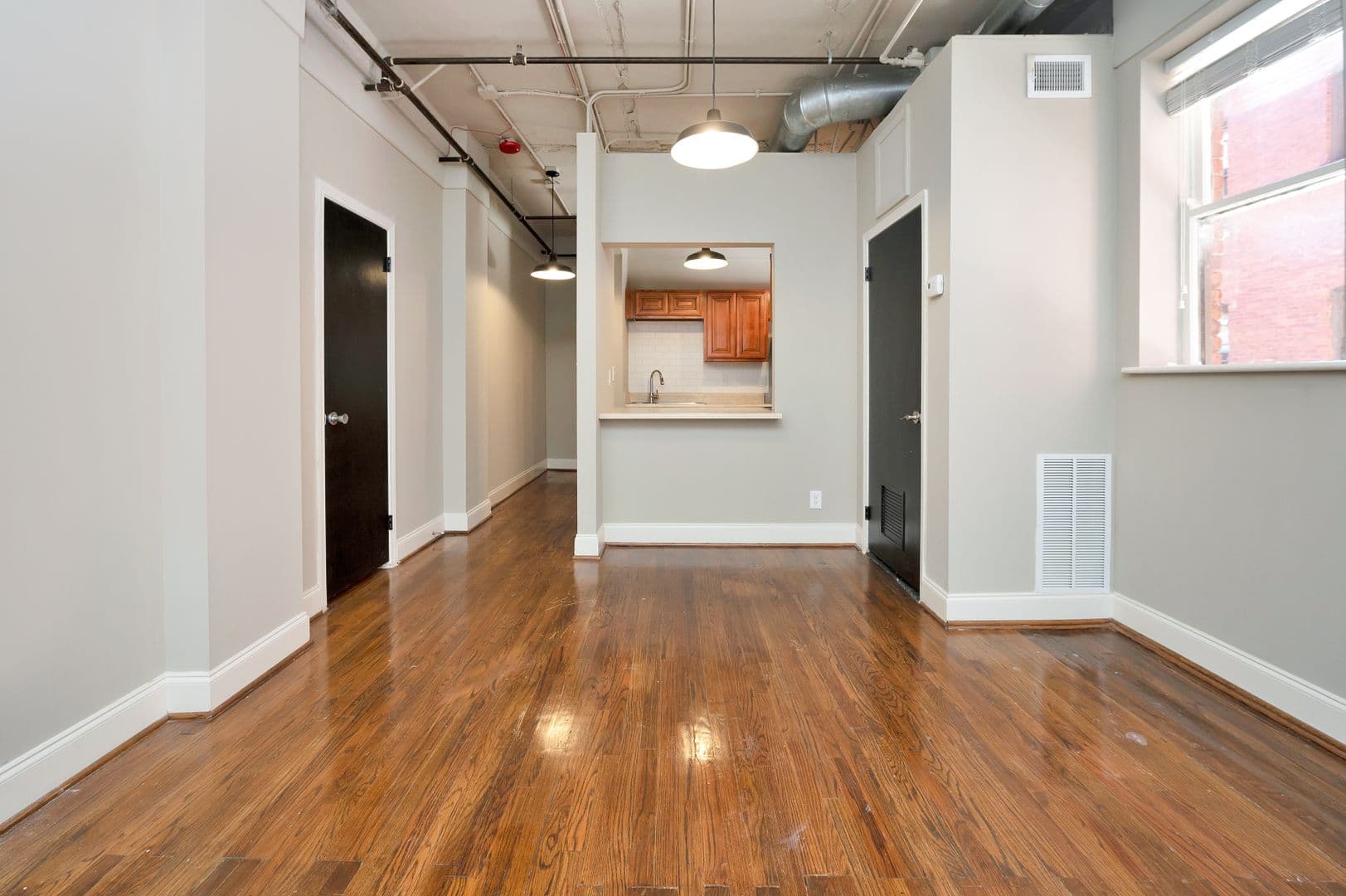 Birmingham Apartment: 1124 20th Street South