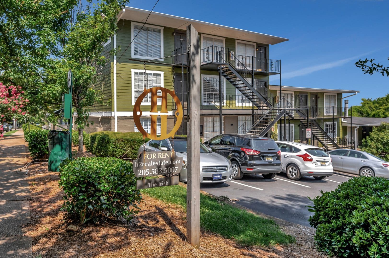 Birmingham Apartment: 1200 18th Ave S