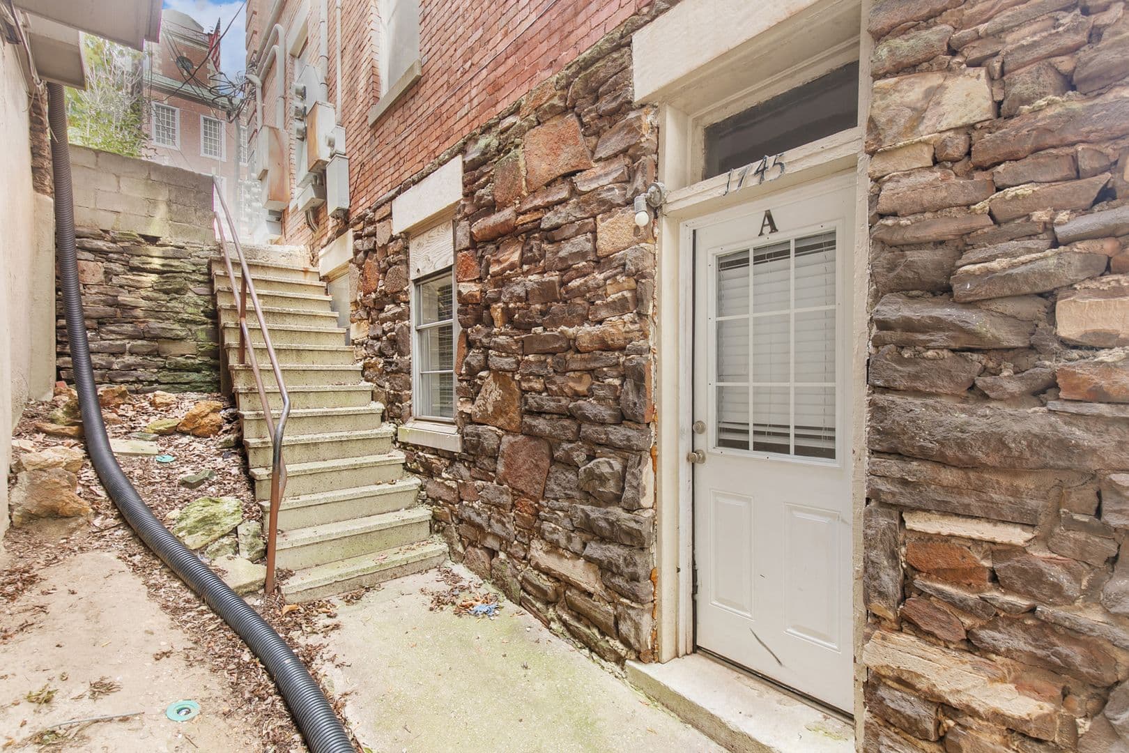 Birmingham Apartment: 1745-1747-1749-1751-1753-1755 13th Ave S