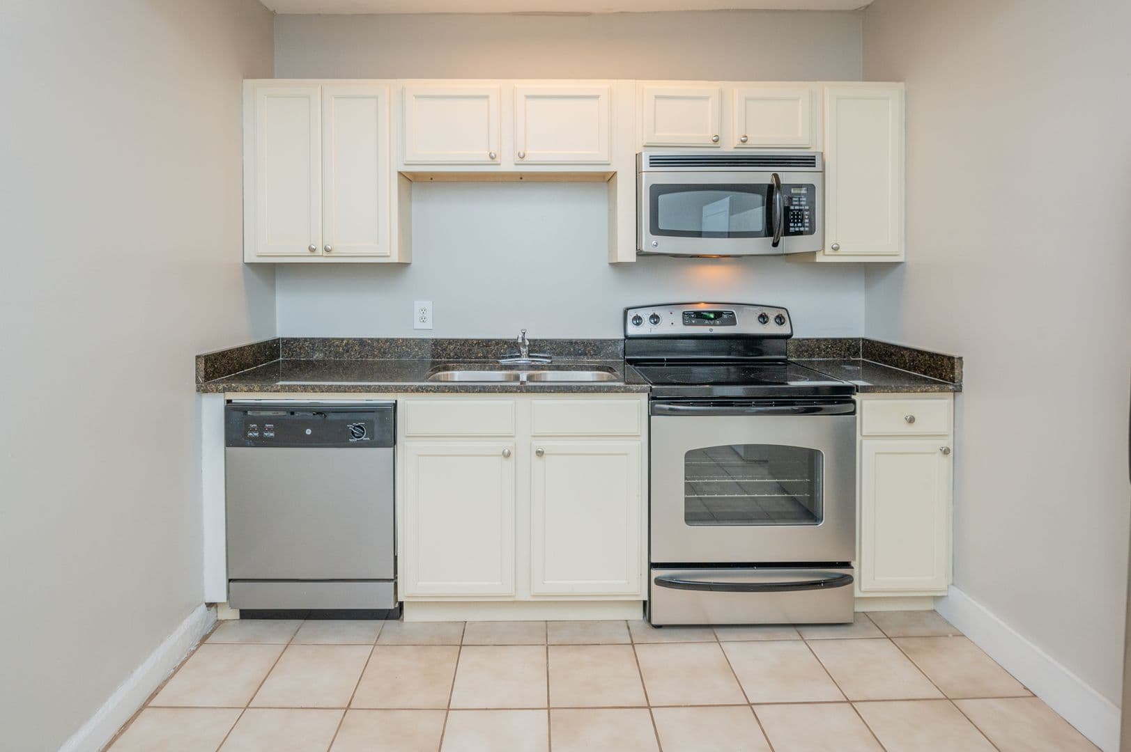 Birmingham Apartment: 1200 30th Str S