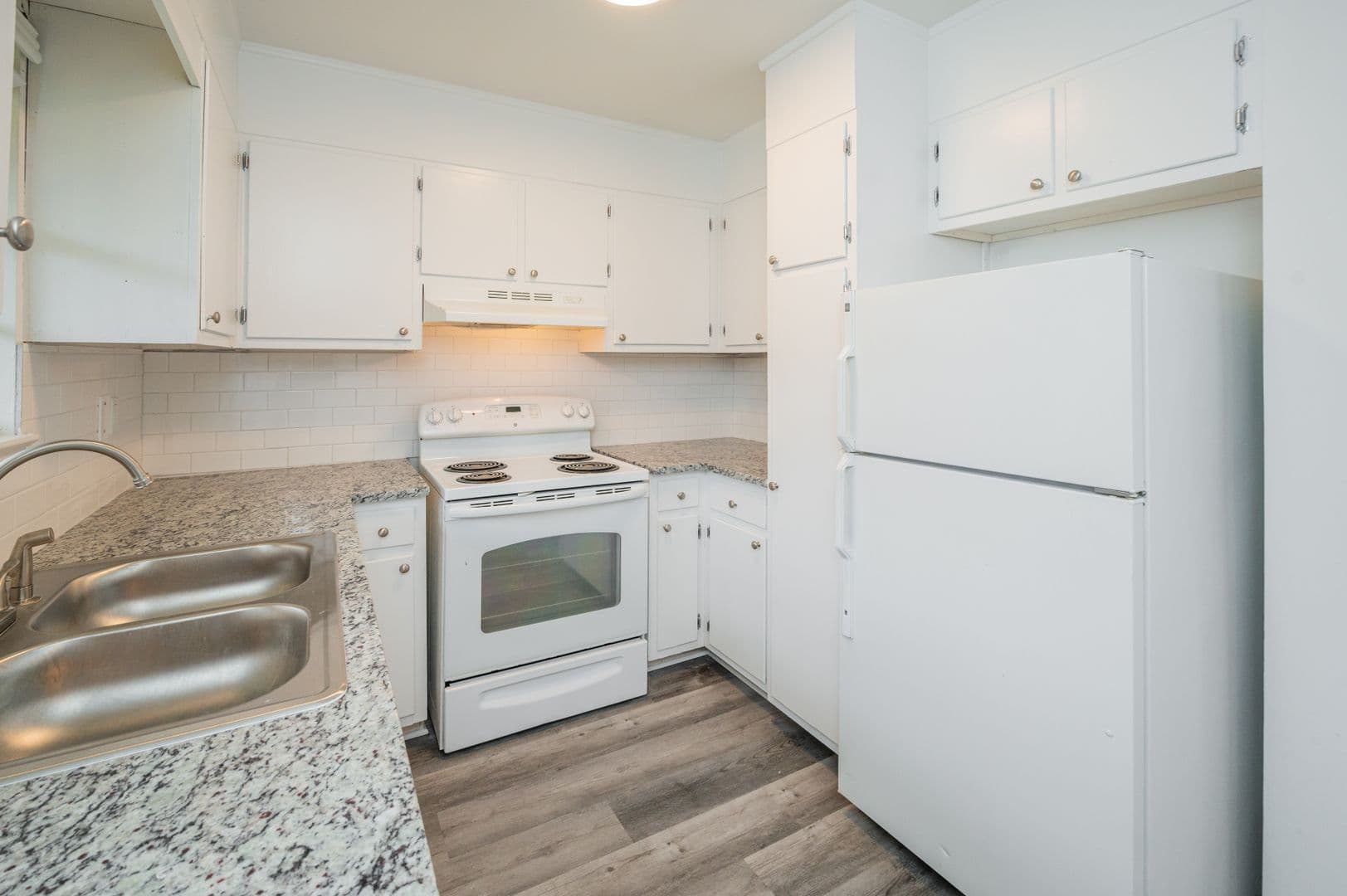 Birmingham Apartment: 3477 Cliff Terrace S