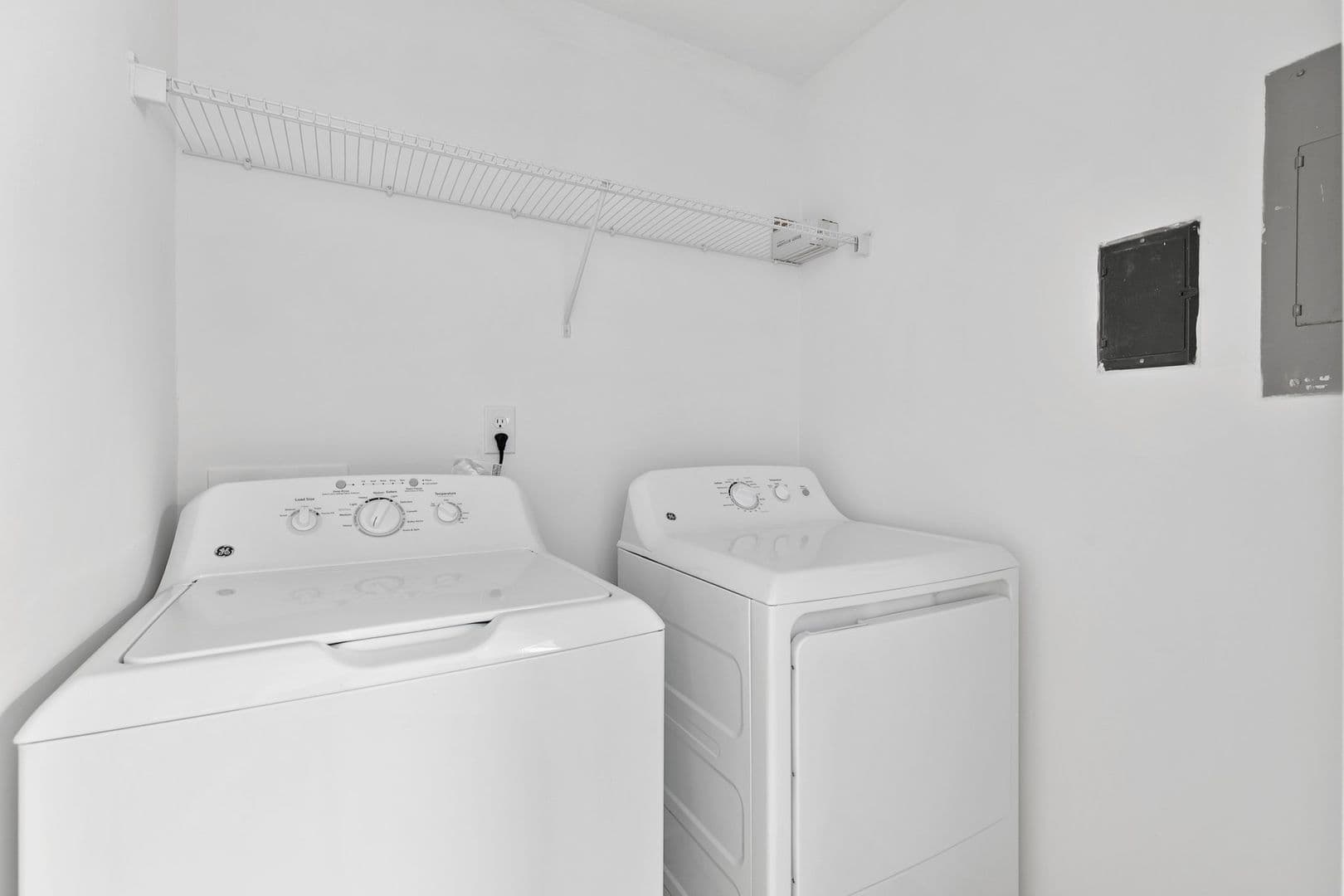 Birmingham Apartment: 3801 Green Valley Drive