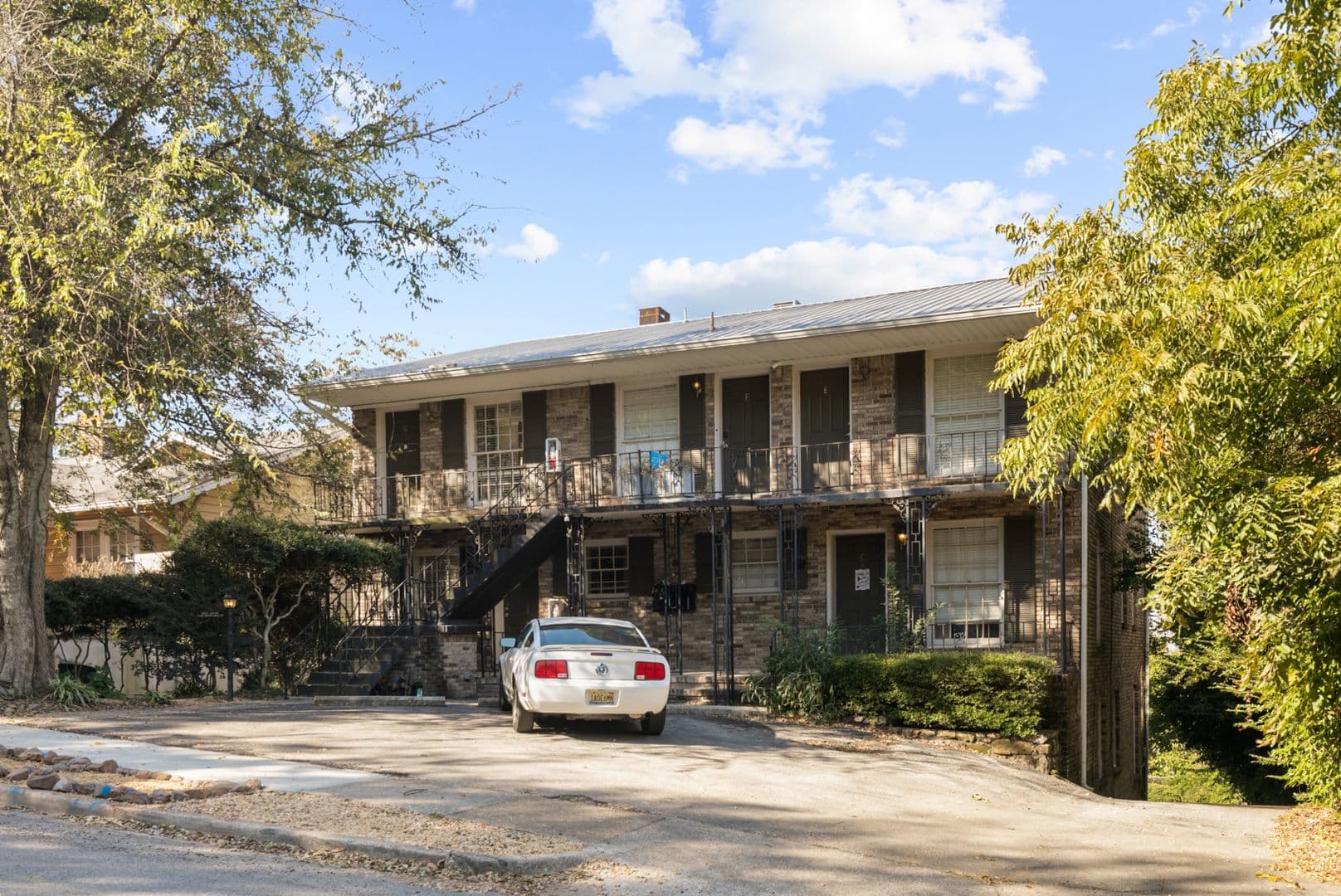 Birmingham Apartment: 1334 34th Street South