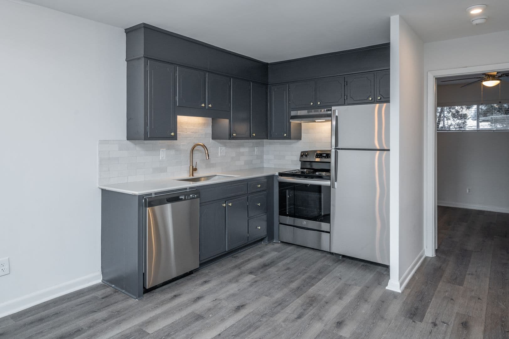 Birmingham Apartment: 3314 Cliff Road S