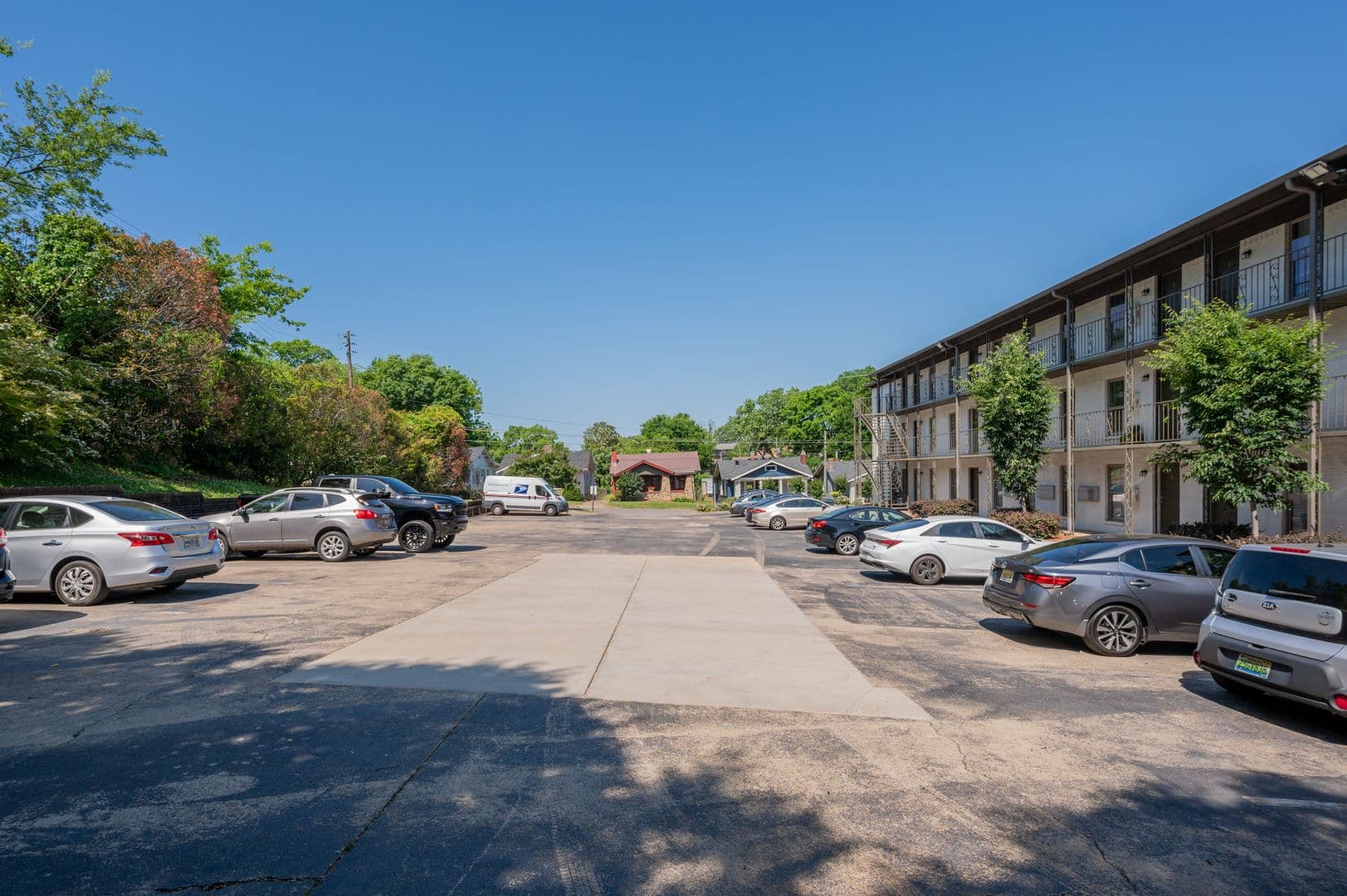 Birmingham Apartment: 1413 11th Pl S