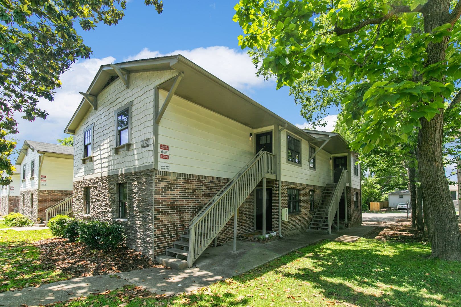 Birmingham Apartment: 4112 5th Avenue S