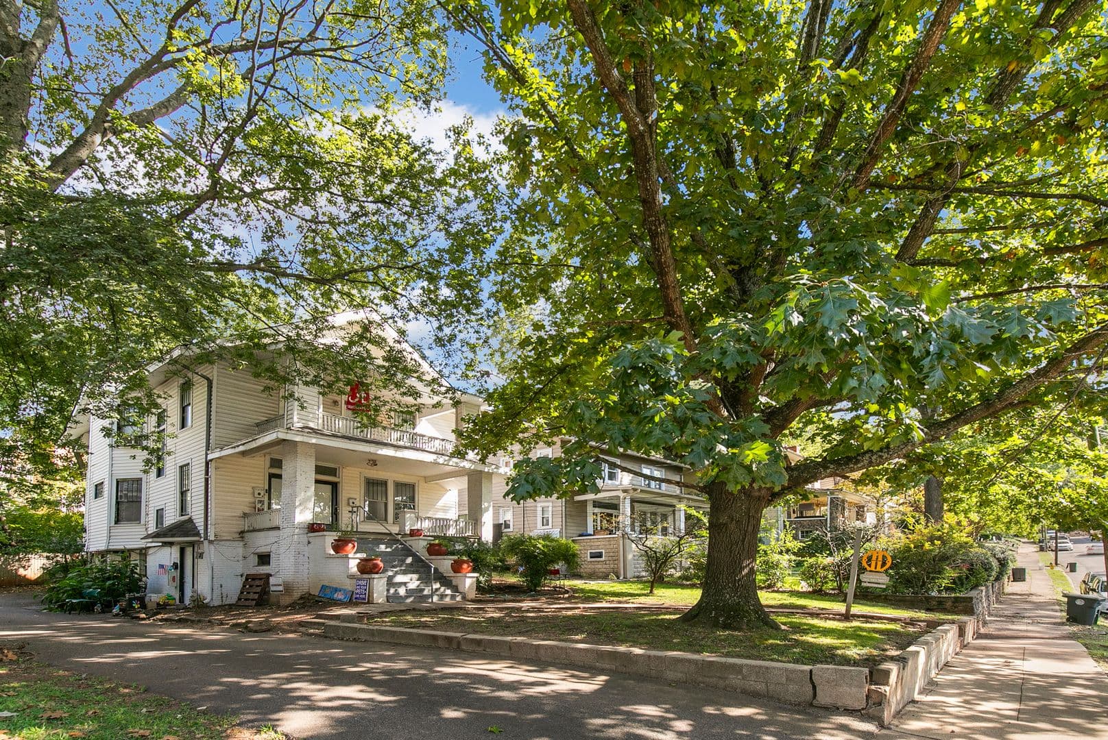 Birmingham Apartment: 1429 18th Street South