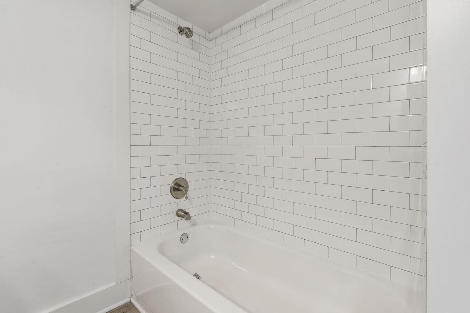 Birmingham Apartment: 1633 13th Ave S