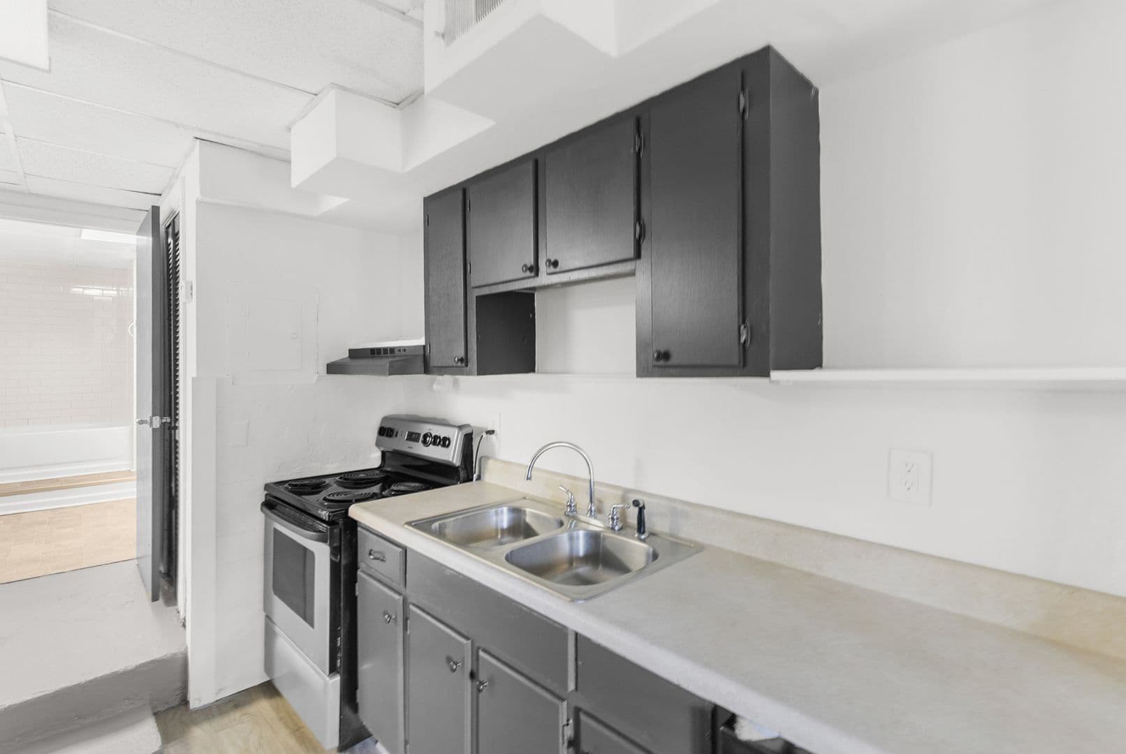 Birmingham Apartment: 1745-1747-1749-1751-1753-1755 13th Ave S