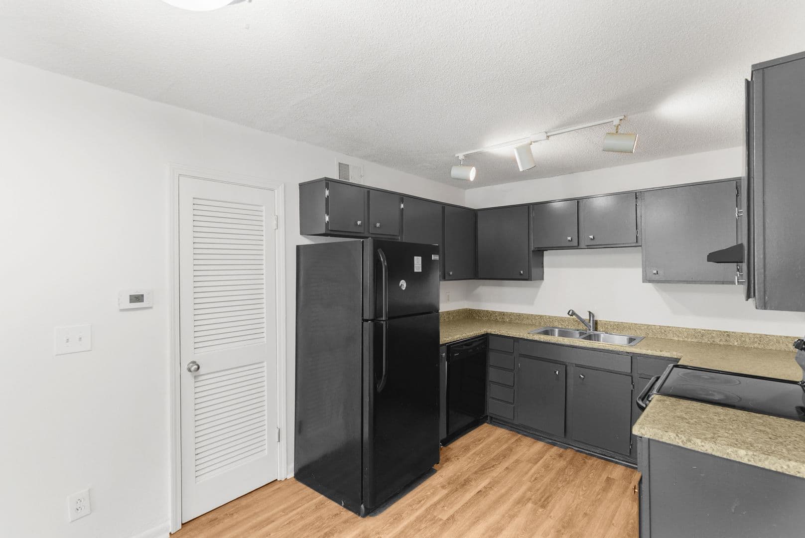 Birmingham Apartment: 1608-1620 14th Ave S