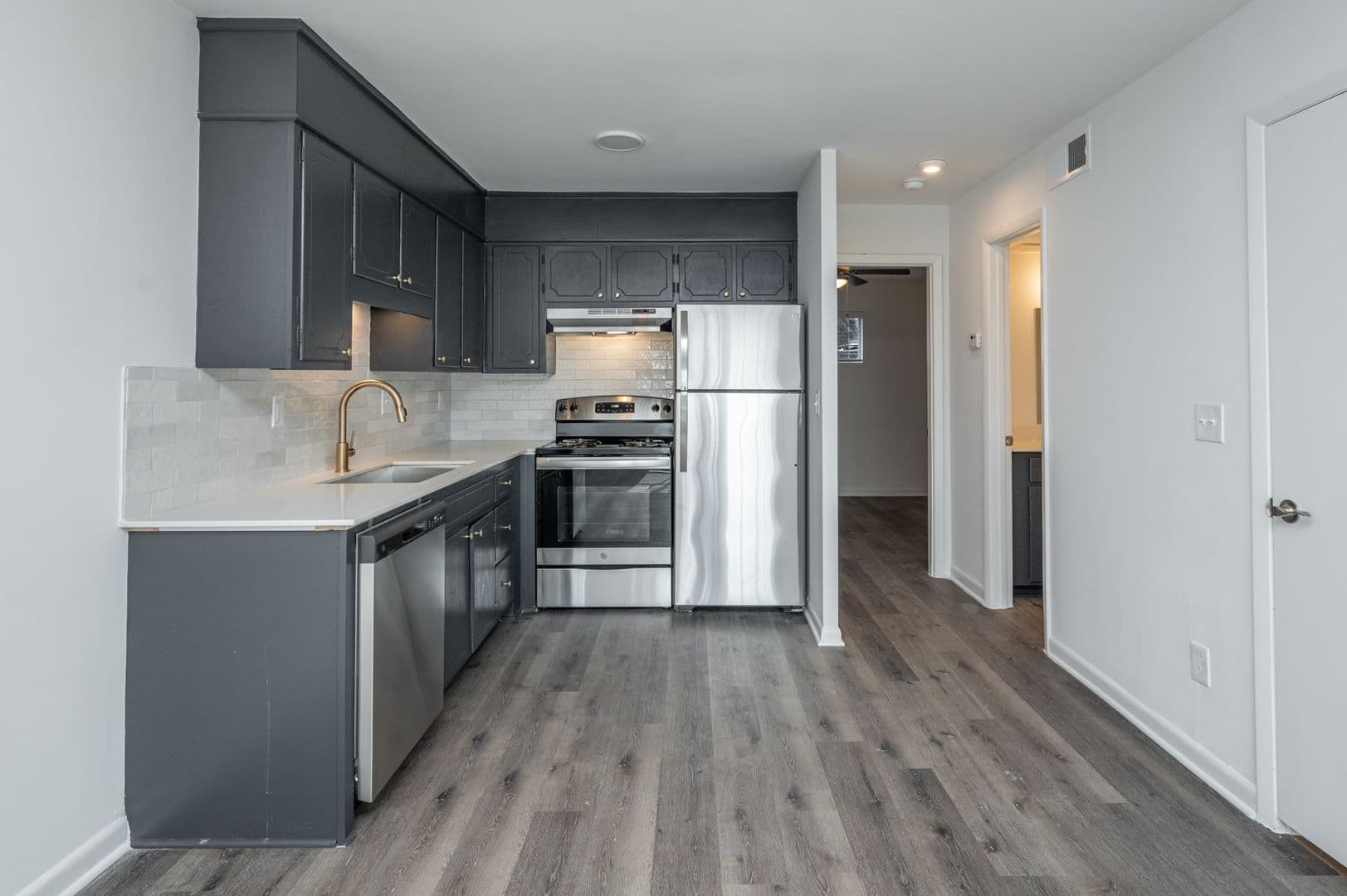 Birmingham Apartment: 3314 Cliff Road S