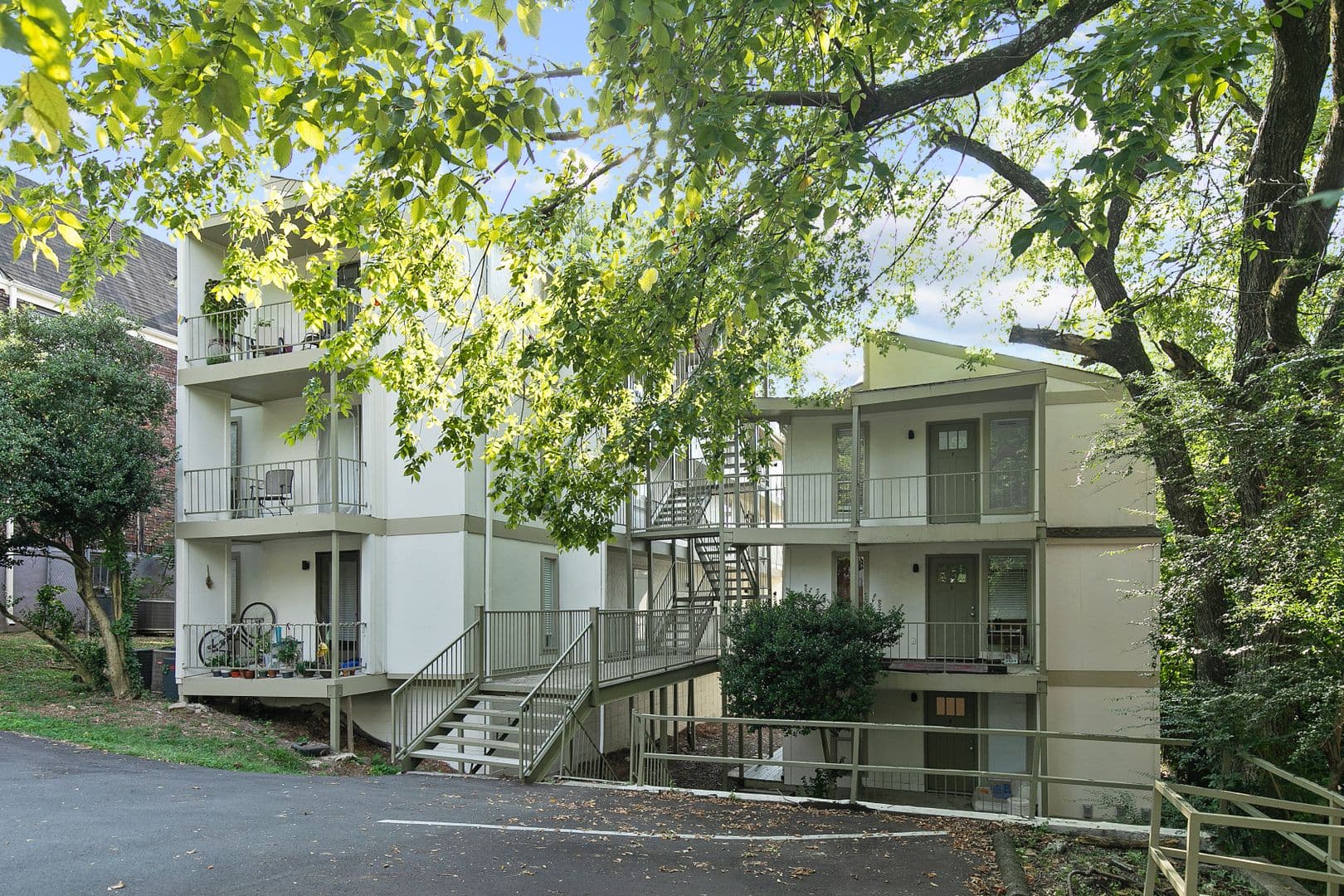Birmingham Apartment: 1508 33rd Street S