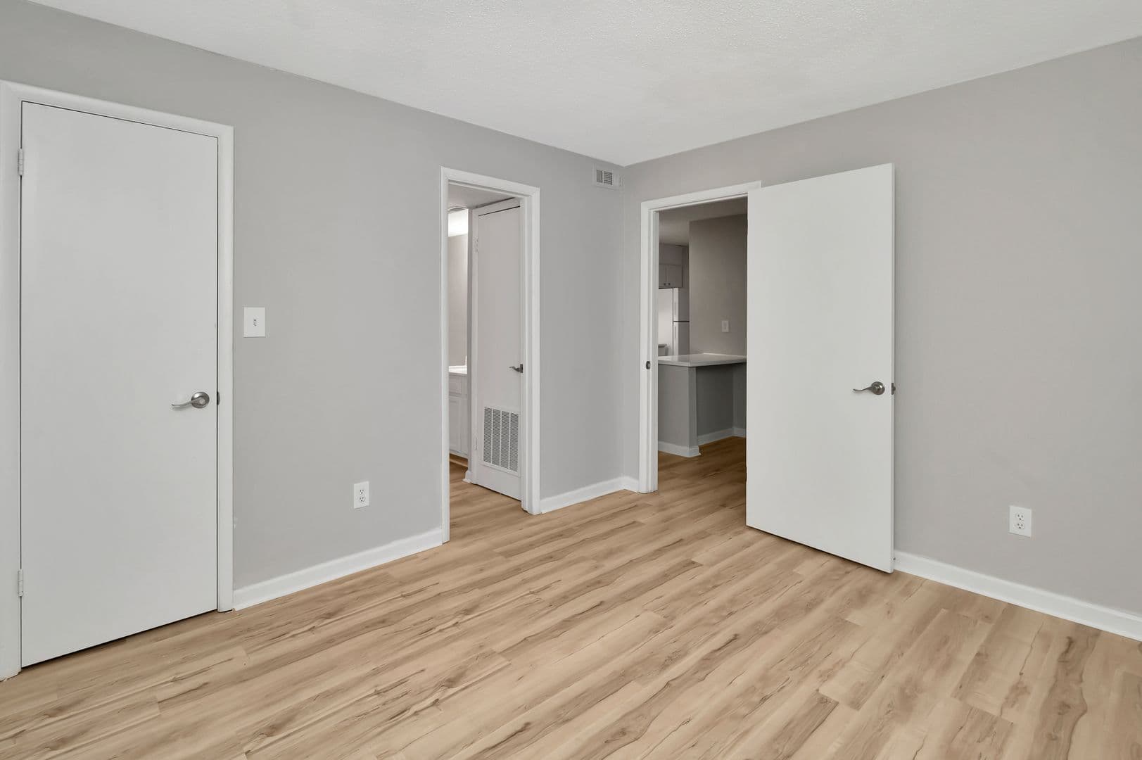 Birmingham Apartment: 1708 14th Avenue South