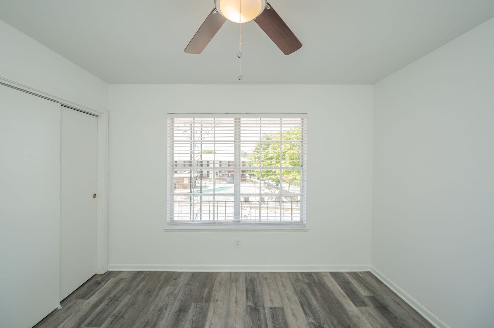 Birmingham Apartment: 3477 Cliff Terrace S