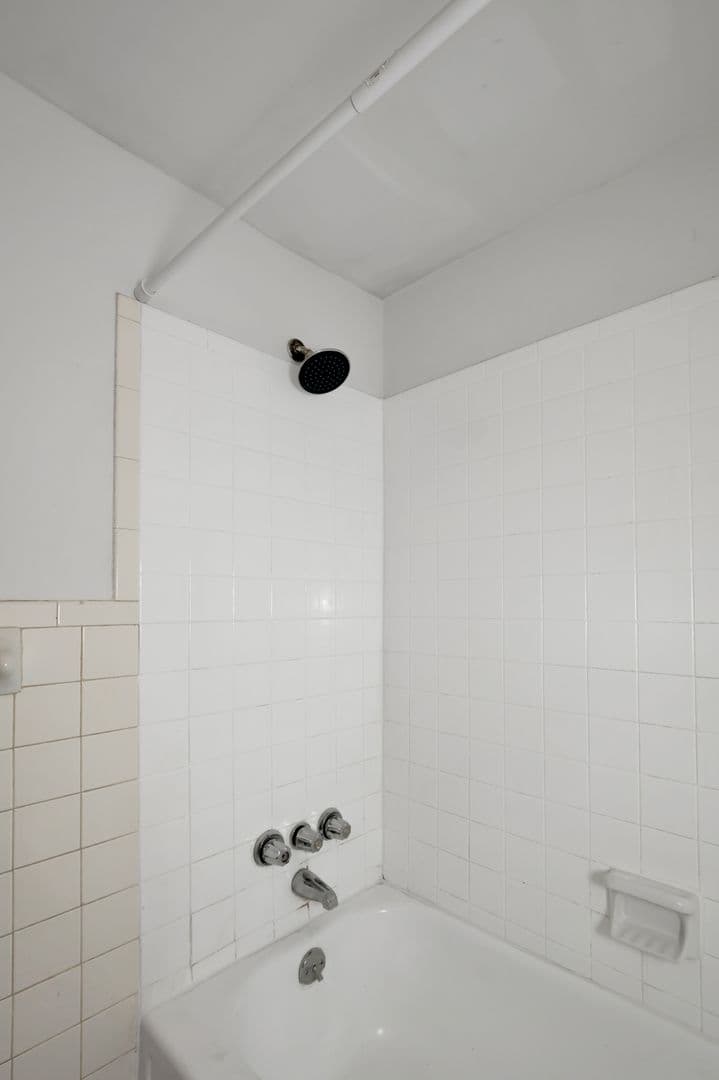 Birmingham Apartment: 1632 13 Street South