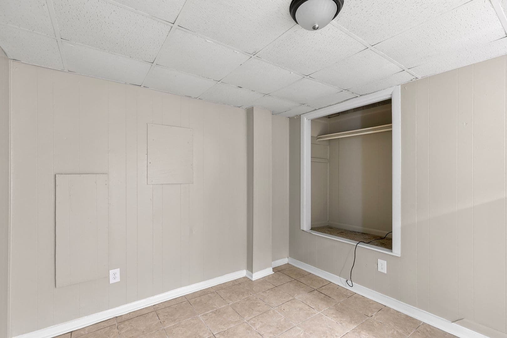Birmingham Apartment: 1327 16th Street South