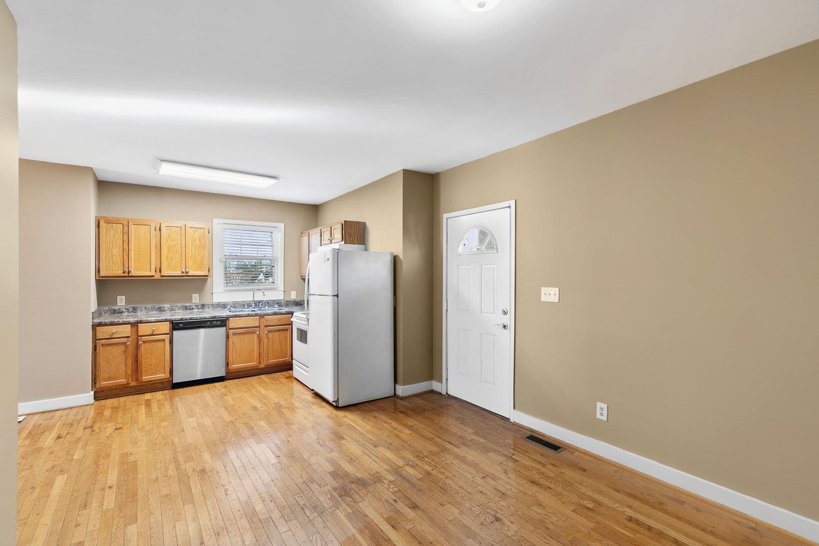 Birmingham Apartment: 1436 18th Street South